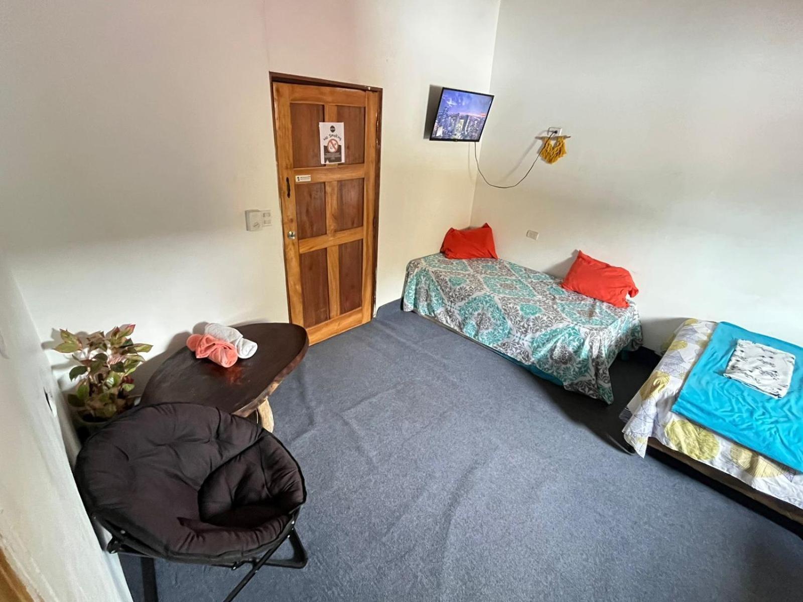 Cheap Hostel קפוס מראה חיצוני תמונה